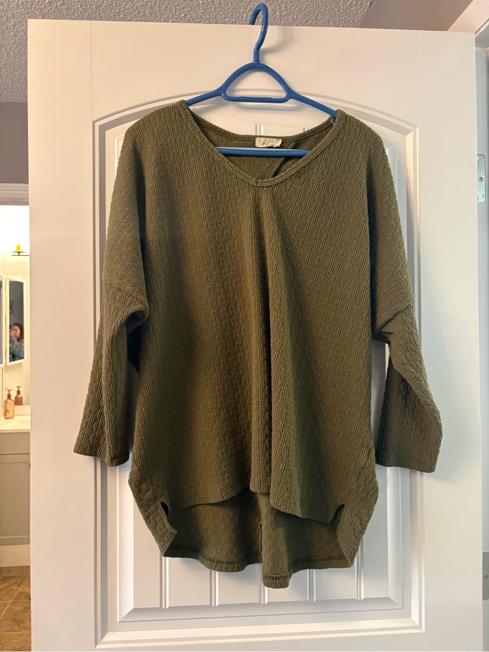 Women’s Olive Green Textured V-Neck Tunic Top